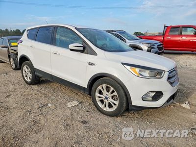 Czwarte zdjęcie samochodu z boku: 2017 FORD ESCAPE SE VIN:1FMCU9GD4HUB61854 - miniatura