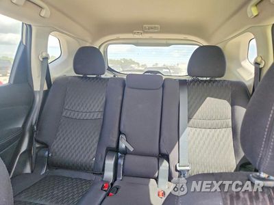 Zdjęcie 10 z 14 samochodu: 2019 NISSAN ROGUE S VIN:5N1AT2MT3KC799944 - miniatura