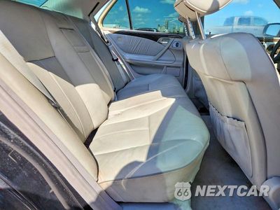 Zdjęcie 10 z 12 samochodu: 2002 MERCEDES-BENZ E 430 VIN:WDBJF70J42B485995 - miniatura