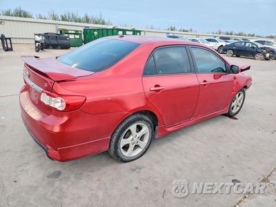 Trzecie zdjęcie samochodu z tyłu: 2012 TOYOTA COROLLA S VIN:5YFBU4EE0CP053350 - miniatura