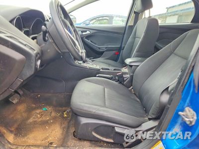 Zdjęcie 7 z 12 samochodu: 2016 FORD FOCUS SE VIN:1FADP3F28GL212134 - miniatura