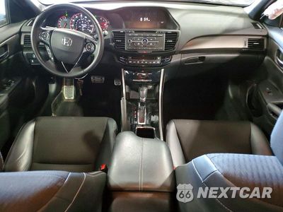 Zdjęcie 8 z 12 samochodu: 2016 HONDA ACCORD SPORT VIN:1HGCR2F52GA118400 - miniatura