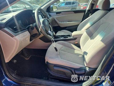 Zdjęcie 7 z 12 samochodu: 2018 HYUNDAI SONATA SE VIN:5NPE24AF3JH672620 - miniatura