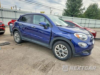 Czwarte zdjęcie samochodu z boku: 2016 FIAT 500X EASY VIN:ZFBCFYBT7GP368648 - miniatura