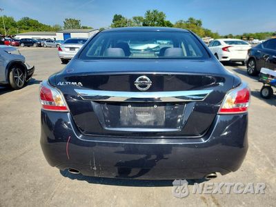 Zdjęcie 6 z 12 samochodu: 2015 NISSAN ALTIMA 2.5 S VIN:1N4AL3AP5FC261291 - miniatura