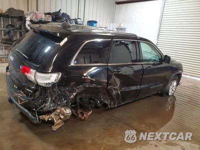 Trzecie zdjęcie samochodu z tyłu: 2018 JEEP GRAND CHEROKEE LAREDO VIN:1C4RJEAG8JC412261 - miniatura