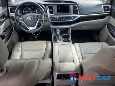 Zdjęcie 8 z 13 samochodu: 2014 TOYOTA HIGHLANDER LIMITED VIN:5TDDKRFH9ES059274 - miniatura