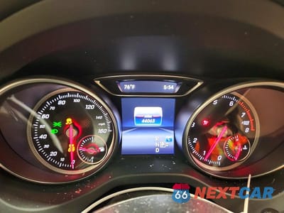 Zdjęcie 9 z 12 samochodu: 2019 MERCEDES-BENZ GLA VIN:WDCTG4GB9KJ579777 - miniatura
