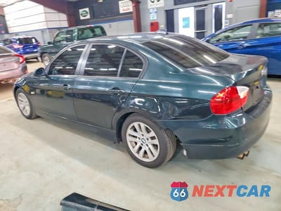 Drugie zdjęcie samochodu z przodu: 2007 BMW 3ER I SULEV VIN:WBAVC53507FZ71344 - miniatura