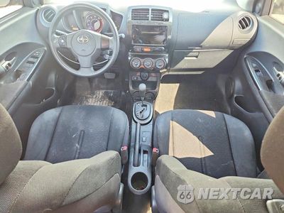 Zdjęcie 8 z 12 samochodu: 2010 SCION XD BASE VIN:JTKKU4B45A1005784 - miniatura