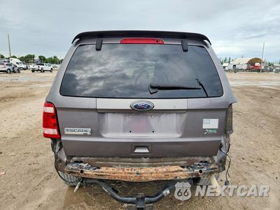 Zdjęcie 6 z 14 samochodu: 2011 FORD ESCAPE XLT VIN:1FMCU0DG8BKA36742 - miniatura