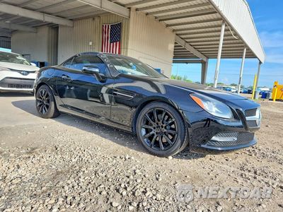 Czwarte zdjęcie samochodu z boku: 2016 MERCEDES-BENZ SLK 300 VIN:WDDPK3JA9GF124248 - miniatura