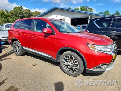 Czwarte zdjęcie samochodu z boku: 2016 MITSUBISHI OUTLANDER SE VIN:JA4AZ3A32GZ004684 - miniatura