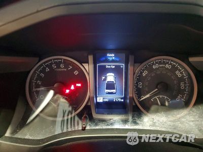 Zdjęcie 9 z 12 samochodu: 2020 TOYOTA TACOMA SR5 V6 VIN:3TMCZ5ANXLM294342 - miniatura