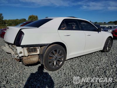 Trzecie zdjęcie samochodu z tyłu: 2014 CHRYSLER 300 S VIN:2C3CCAGG6EH283945 - miniatura
