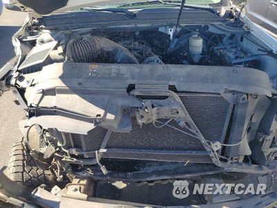 Zdjęcie 11 z 12 samochodu: 2013 CHEVROLET SUBURBAN K1500 LT VIN:1GNSKJE70DR267422 - miniatura