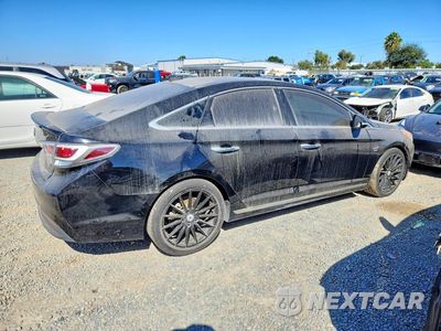 Trzecie zdjęcie samochodu z tyłu: 2016 HYUNDAI SONATA HYBRID LIMITED VIN:KMHE34L11GA033534 - miniatura