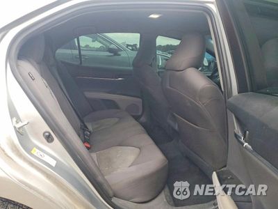 Zdjęcie 10 z 12 samochodu: 2018 TOYOTA CAMRY LE VIN:4T1B11HK7JU547449 - miniatura