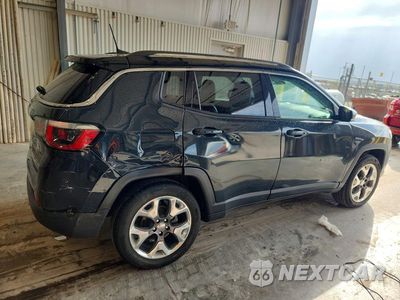 Trzecie zdjęcie samochodu z tyłu: 2017 JEEP COMPASS LIMITED VIN:3C4NJDCB2HT624808 - miniatura