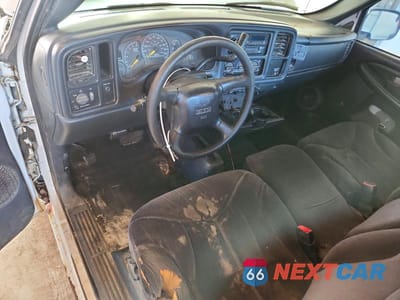 Zdjęcie 8 z 12 samochodu: 2000 GMC NEW SIERRA K1500 VIN:1GTEK14T3YE319837 - miniatura