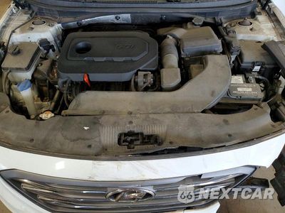 Zdjęcie 11 z 12 samochodu: 2015 HYUNDAI SONATA SPORT VIN:5NPE34AF2FH086298 - miniatura