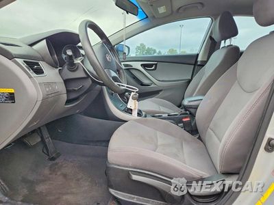 Zdjęcie 7 z 13 samochodu: 2015 HYUNDAI ELANTRA SE VIN:5NPDH4AE0FH604994 - miniatura