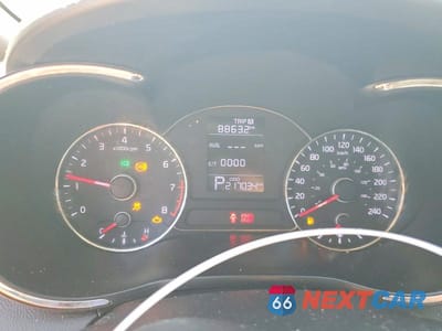 Zdjęcie 9 z 12 samochodu: 2014 KIA FORTE LX VIN:KNAFK4A63E5171878 - miniatura
