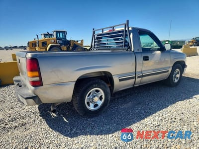 Trzecie zdjęcie samochodu z tyłu: 2000 CHEVROLET SILVERADO C1500 VIN:1GCEC14W5YZ229749 - miniatura