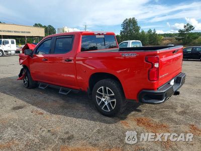 Drugie zdjęcie samochodu z przodu: 2020 CHEVROLET SILVERADO K1500 LT TRAIL BOSS VIN:1GCPYFED2LZ231391 - miniatura
