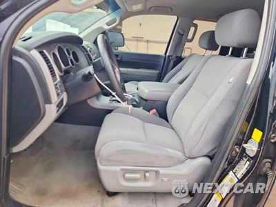 Zdjęcie 7 z 12 samochodu: 2011 TOYOTA TUNDRA DOUBLE CAB SR5 VIN:5TFUW5F13BX164172 - miniatura