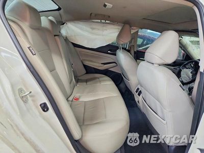 Zdjęcie 10 z 12 samochodu: 2019 NISSAN ALTIMA PLATINUM VIN:1N4BL4FV5KC184420 - miniatura