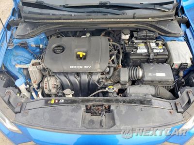 Zdjęcie 11 z 12 samochodu: 2017 HYUNDAI ELANTRA LIMITED VIN:5NPD84LF7HH009066 - miniatura