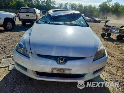 Piąte zdjęcie samochodu w środku: 2003 HONDA ACCORD EX VIN:1HGCM82633A009308 - miniatura