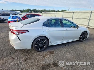 Trzecie zdjęcie samochodu z tyłu: 2019 TOYOTA CAMRY XSE VIN:4T1B61HK1KU787437 - miniatura