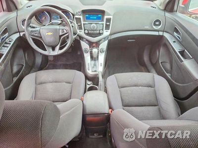 Zdjęcie 8 z 12 samochodu: 2015 CHEVROLET CRUZE LT VIN:1G1PC5SBXF7296090 - miniatura