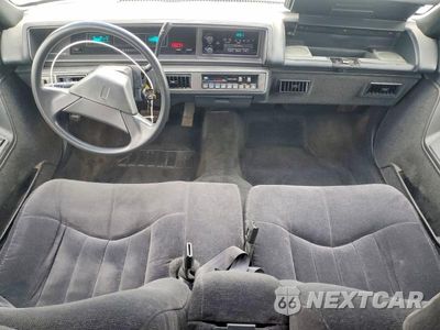 Zdjęcie 8 z 12 samochodu: 1992 OLDSMOBILE CUTLASS SUPREME S VIN:1G3WH54T5ND384393 - miniatura