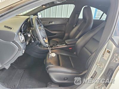 Zdjęcie 7 z 12 samochodu: 2016 MERCEDES-BENZ CLA 250 VIN:WDDSJ4EB2GN319667 - miniatura
