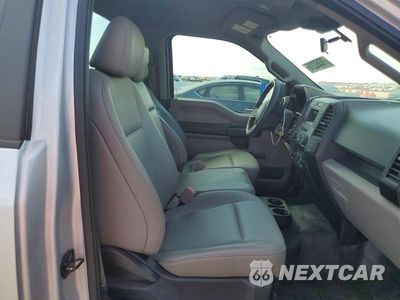 Zdjęcie 10 z 12 samochodu: 2019 FORD F150 VIN:1FTMF1CB9KKC24264 - miniatura