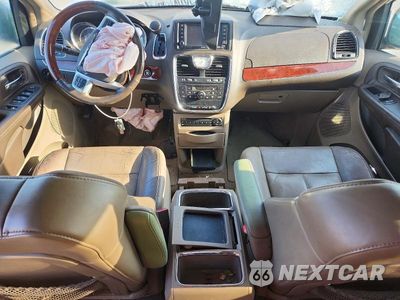 Zdjęcie 8 z 13 samochodu: 2012 CHRYSLER TOWN & COUNTRY LIMITED VIN:2C4RC1GG8CR228569 - miniatura
