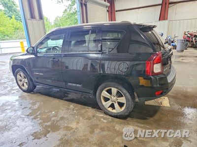 Drugie zdjęcie samochodu z przodu: 2016 JEEP COMPASS LATITUDE VIN:1C4NJDEB0GD799270 - miniatura