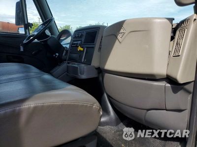 Zdjęcie 8 z 12 samochodu: 2019 INTERNATIONAL 4300 BOX TRUCK VIN:3HAMMMML6KL697225 - miniatura