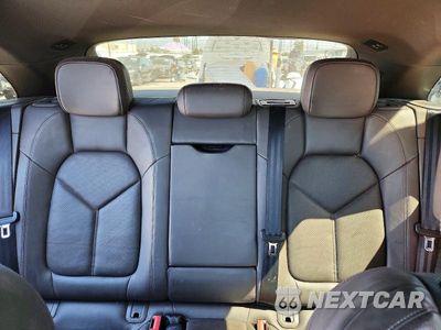 Zdjęcie 10 z 13 samochodu: 2015 PORSCHE MACAN S VIN:WP1AB2A54FLB60571 - miniatura
