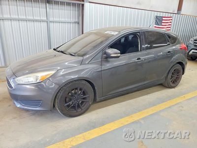 2015 FORD FOCUS SE 1FADP3K20FL223262 - główne zdjęcie licytacji z USA - miniatura