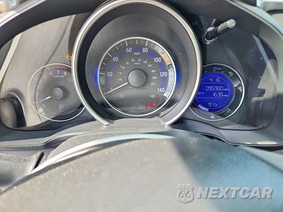 Zdjęcie 9 z 12 samochodu: 2019 HONDA FIT LX VIN:3HGGK5H45KM701230 - miniatura