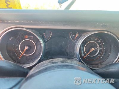 Zdjęcie 9 z 12 samochodu: 2018 JEEP WRANGLER UNLIMITED SPORT VIN:1C4HJXDN8JW250857 - miniatura