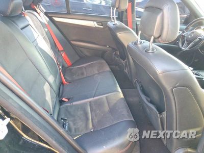 Zdjęcie 10 z 13 samochodu: 2014 MERCEDES-BENZ C 300 4MATIC VIN:WDDGF8AB1EG160355 - miniatura