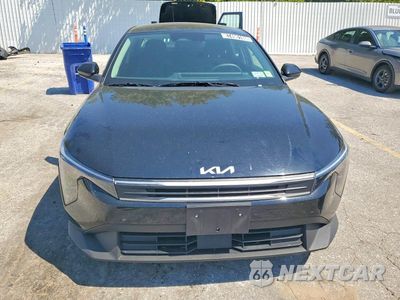 Piąte zdjęcie samochodu w środku: 2026 KIA K4 LXS VIN:3KPFT4DEXTE308531 - miniatura