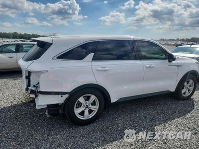 Trzecie zdjęcie samochodu z tyłu: 2025 KIA SORENTO LX VIN:5XYRG4JC8SG337855 - miniatura