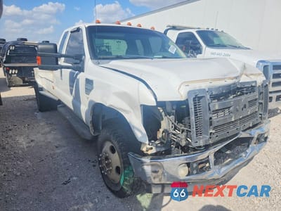 Czwarte zdjęcie samochodu z boku: 2008 FORD F350 SUPER DUTY VIN:1FTWX33Y88EC30375 - miniatura
