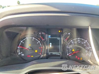 Zdjęcie 9 z 14 samochodu: 2021 TOYOTA 4RUNNER SR5 VIN:JTEMU5JR3M5961244 - miniatura
